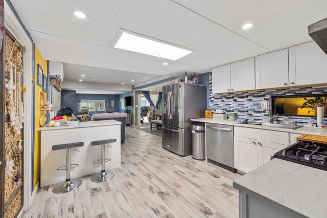 630 Cameo Drive, Palm Springs, CA 92264