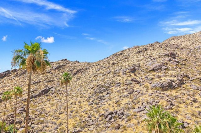 630 Cameo Drive, Palm Springs, CA 92264