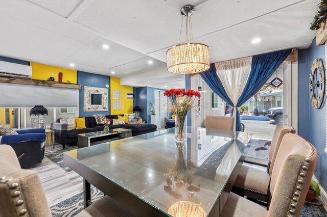 630 Cameo Drive, Palm Springs, CA 92264