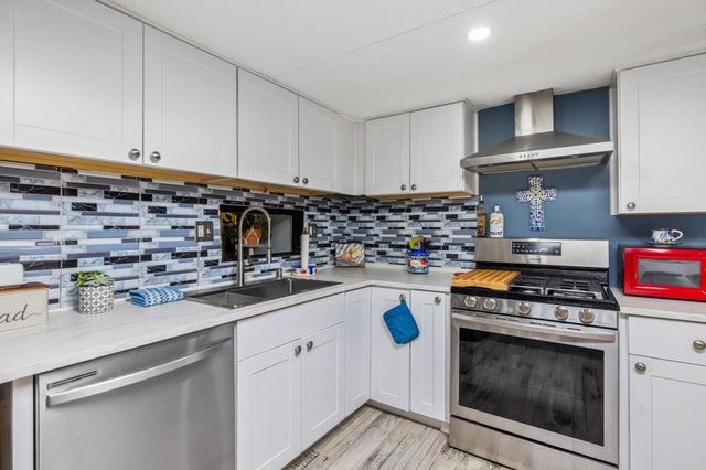 630 Cameo Drive, Palm Springs, CA 92264