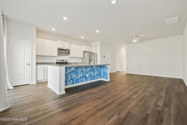 6671 Lemon Lane, Wilmington, NC 28412