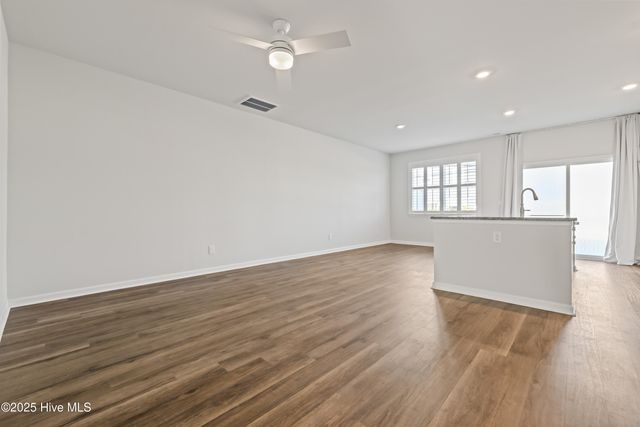 6671 Lemon Lane, Wilmington, NC 28412