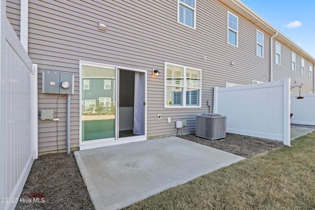 6671 Lemon Lane, Wilmington, NC 28412