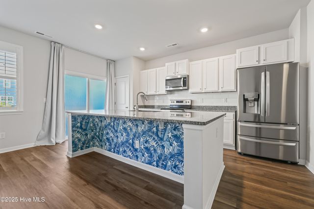 6671 Lemon Lane, Wilmington, NC 28412