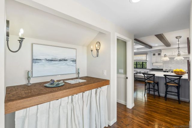 5324 Canterbury Drive, San Diego, CA 92116