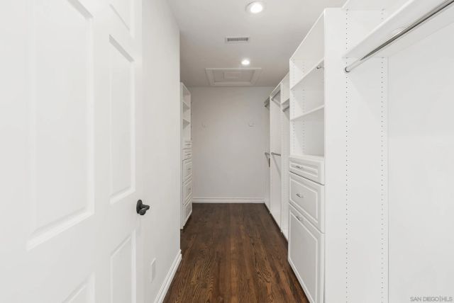 5324 Canterbury Drive, San Diego, CA 92116