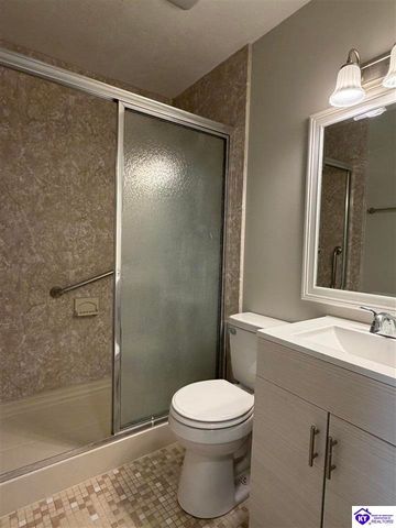 817 Pearman Avenue, Radcliff, KY 40160