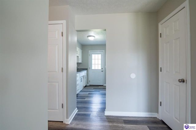 817 Pearman Avenue, Radcliff, KY 40160