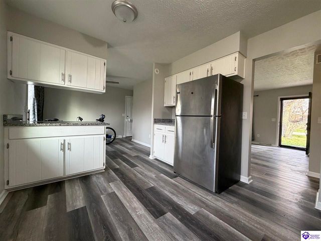 817 Pearman Avenue, Radcliff, KY 40160