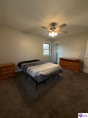 817 Pearman Avenue, Radcliff, KY 40160