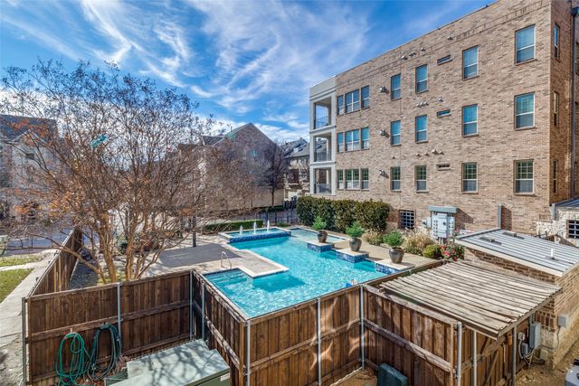 5015 Meridian Lane 1102, Addison, TX 75001