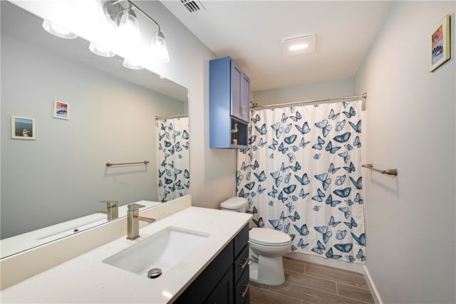 185 Paradise Pointe Dr, Port Aransas, TX 78373