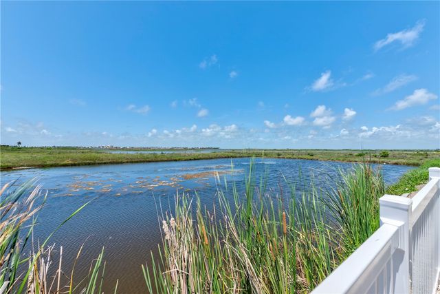 185 Paradise Pointe Dr, Port Aransas, TX 78373
