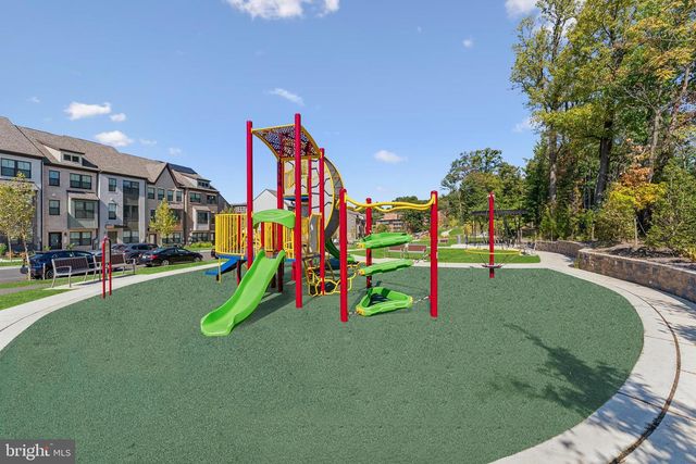 3533 DEAN DR, Hyattsville, MD 20782