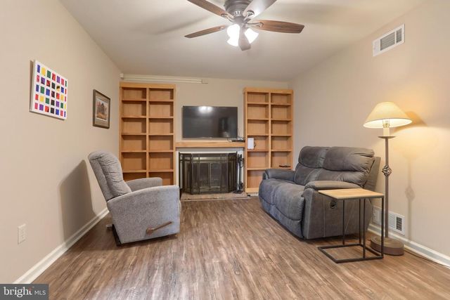 1665 KRIM, Lebanon, PA 17042