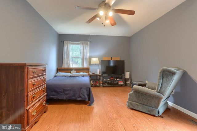 1665 KRIM, Lebanon, PA 17042