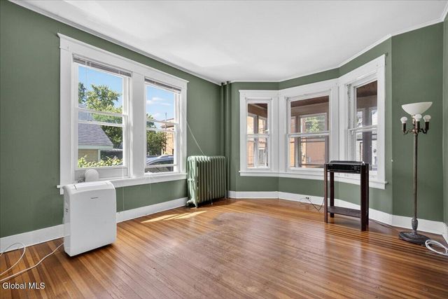3 Sand Street, Albany, NY 12209