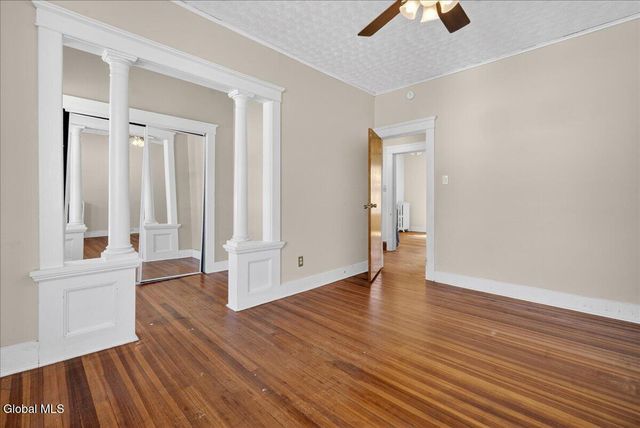 3 Sand Street, Albany, NY 12209
