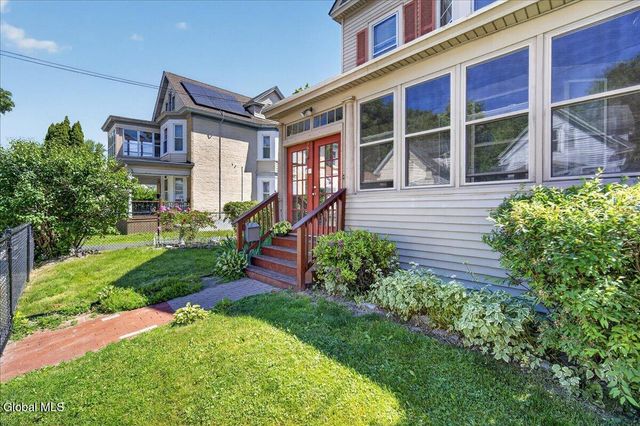 3 Sand Street, Albany, NY 12209