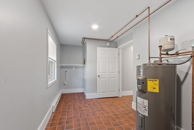 82-R Cedar St, Wenham, MA 01984