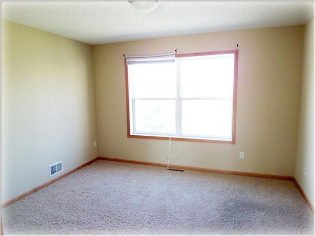 16601 50th Court N, Plymouth, MN 55446