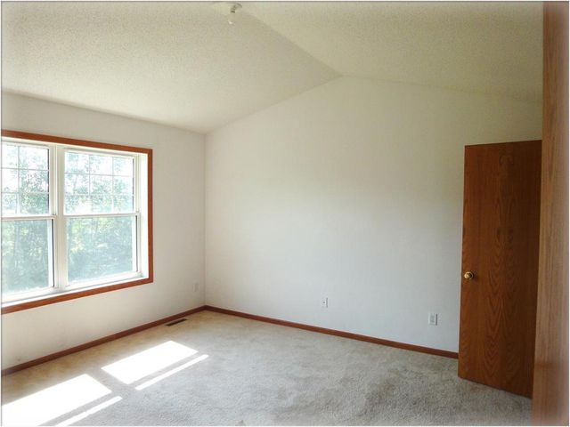 16601 50th Court N, Plymouth, MN 55446
