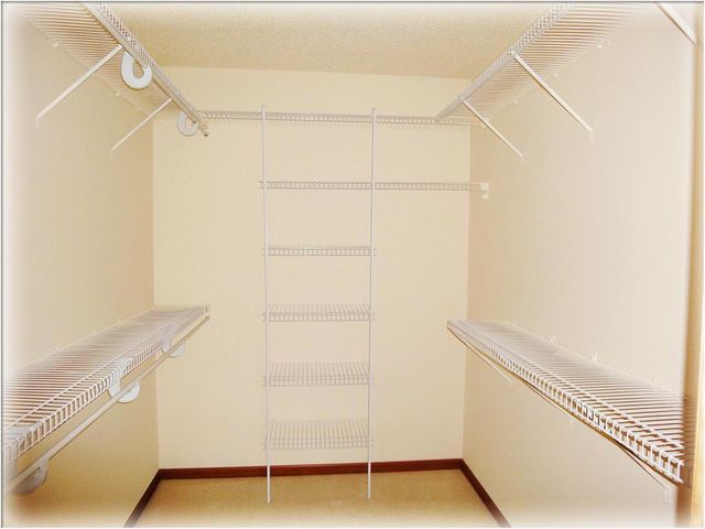 16601 50th Court N, Plymouth, MN 55446