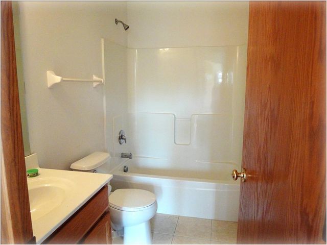 16601 50th Court N, Plymouth, MN 55446