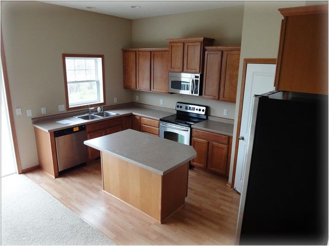 16601 50th Court N, Plymouth, MN 55446