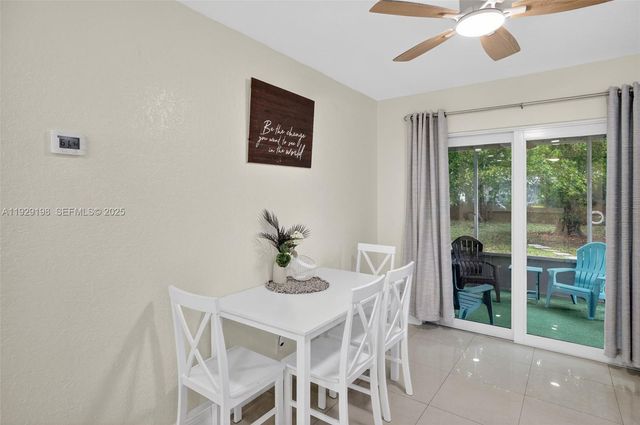 4617 SW 24th Ave, Dania Beach, FL 33312