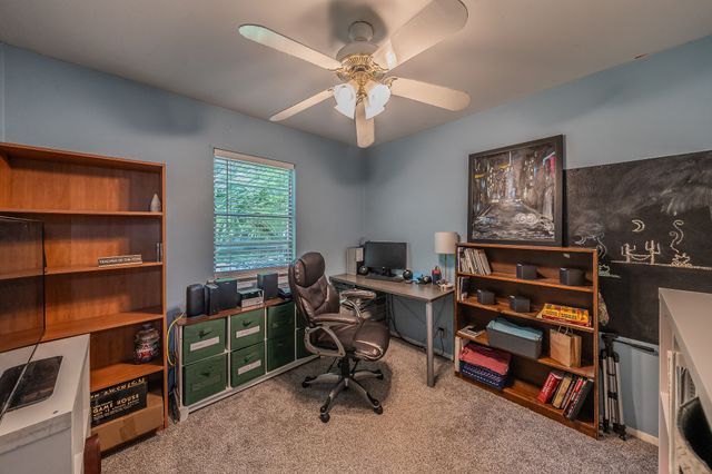1904 Friar Tuck Drive, Arlington, TX 76013