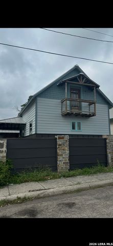 2247 N Interstate 35, San Antonio, TX 78208