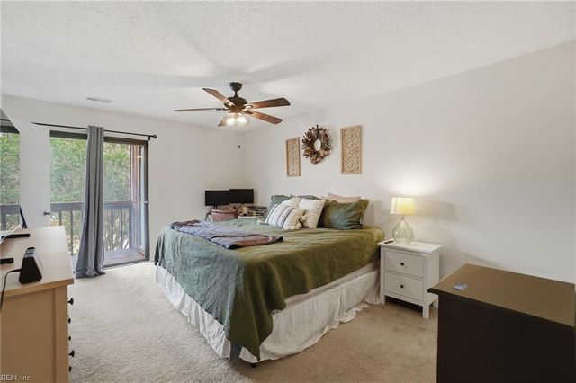 8530 Tidewater Dr Apt 202, Norfolk, VA 23503