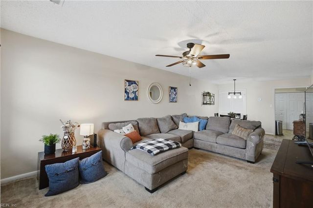 8530 Tidewater Dr Apt 202, Norfolk, VA 23503