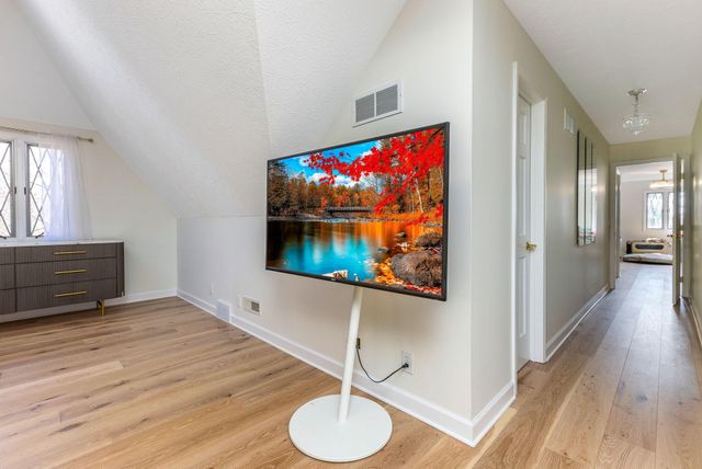 7490 S Section Line Road, Delaware, OH 43015