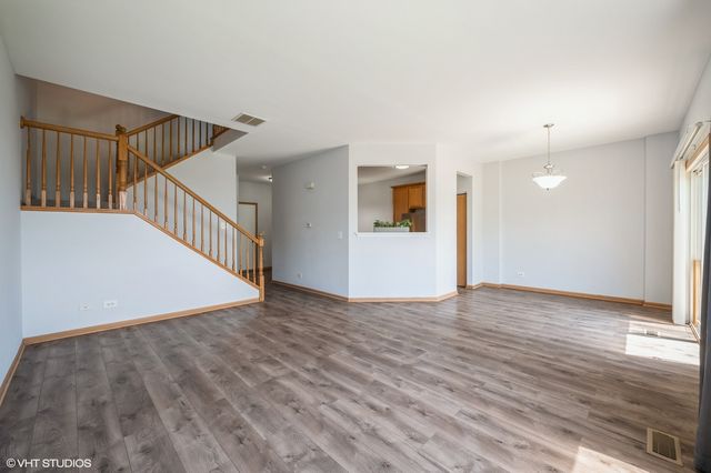 579 W Kristina Lane, Round Lake, IL 60073