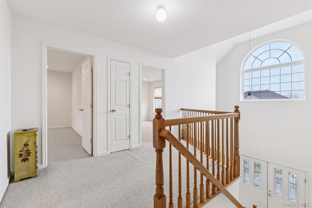 39 Island Trail, Mount Sinai, NY 11766