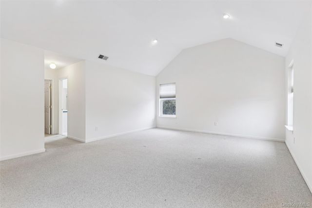 39 Island Trail, Mount Sinai, NY 11766