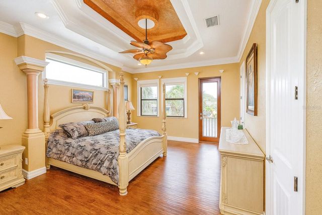 135 TINA ISLAND DRIVE, Osprey, FL 34229