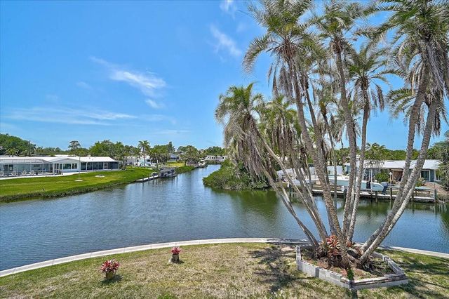 135 TINA ISLAND DRIVE, Osprey, FL 34229