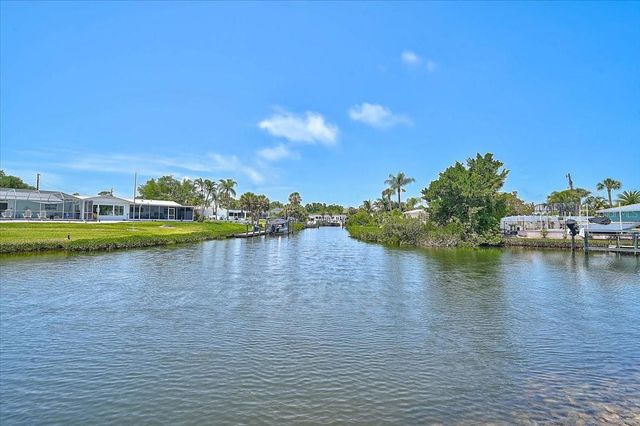 135 TINA ISLAND DRIVE, Osprey, FL 34229