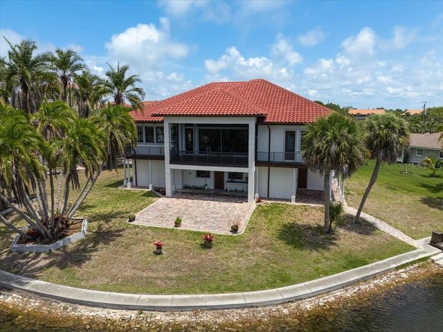 135 TINA ISLAND DRIVE, Osprey, FL 34229
