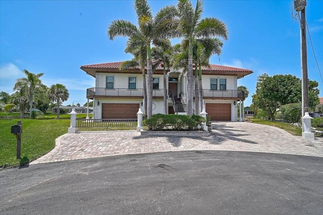 135 TINA ISLAND DRIVE, Osprey, FL 34229