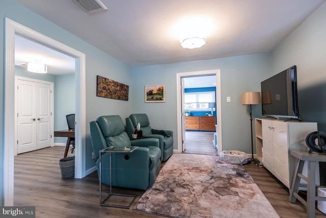 1013 LAKESHORE DR, Haddon Township, NJ 08108