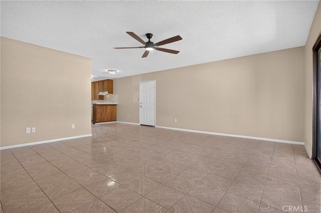 8355 Willis Avenue 18, Panorama City, CA 91402