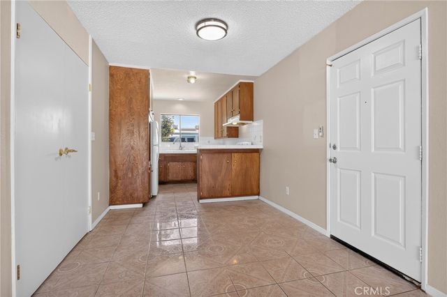 8355 Willis Avenue 18, Panorama City, CA 91402