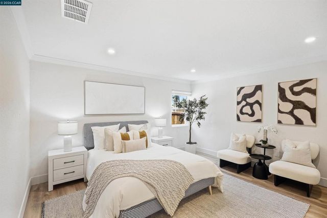 1340 Janet Ln, Concord, CA 94521