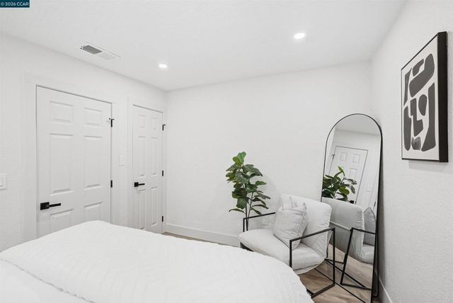 1340 Janet Ln, Concord, CA 94521