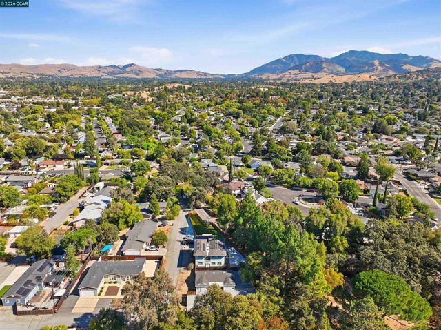 1340 Janet Ln, Concord, CA 94521