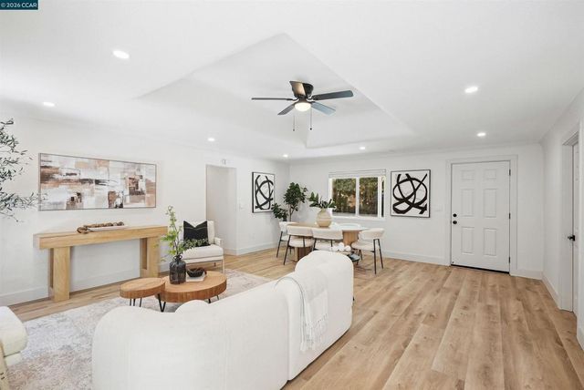 1340 Janet Ln, Concord, CA 94521